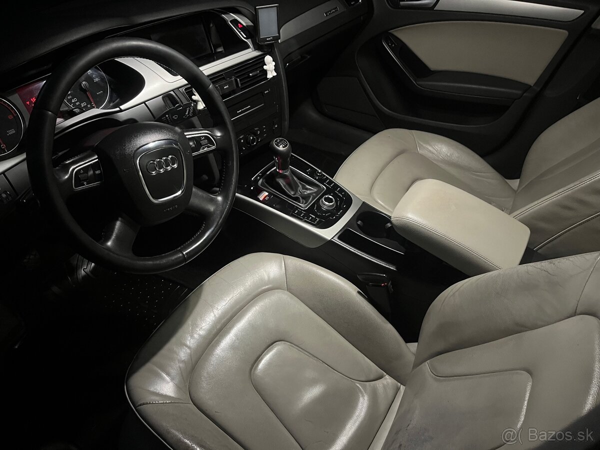 Audi A4 Allroad Quattro 4x4 B8 2.0 TDI 2010 TOP - 18