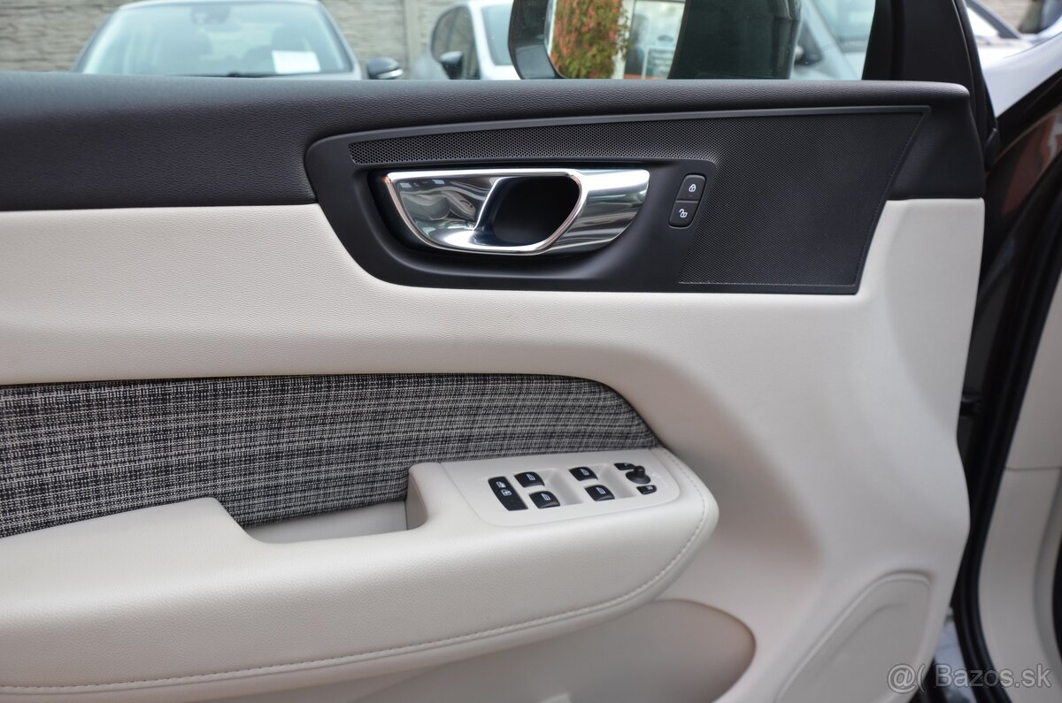 Volvo XC60 T4 Momentum Pro 8A/T - 18