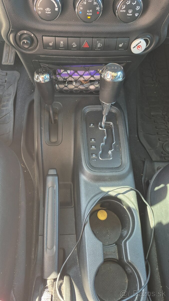 Jeep Wrangler 2.8 CRD 147 kw Sahara A/T 1.maj DPH - 18