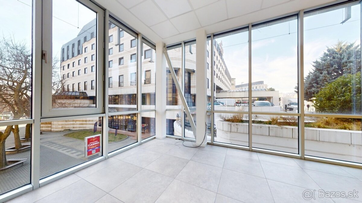 Luxusný OP 231,36m2, Hodžovo nám, GREEN CUBE, prízemie - 18