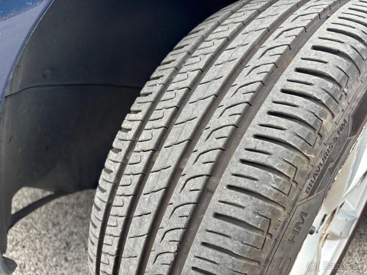 Volkswagen Golf 1.4 Comfortline - 18