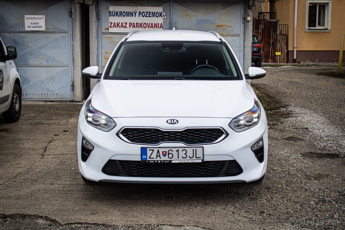 Kia Ceed SW 1.5 TGDi Silver, 1. Majiteľ, Navi,Kamera,Connect - 18