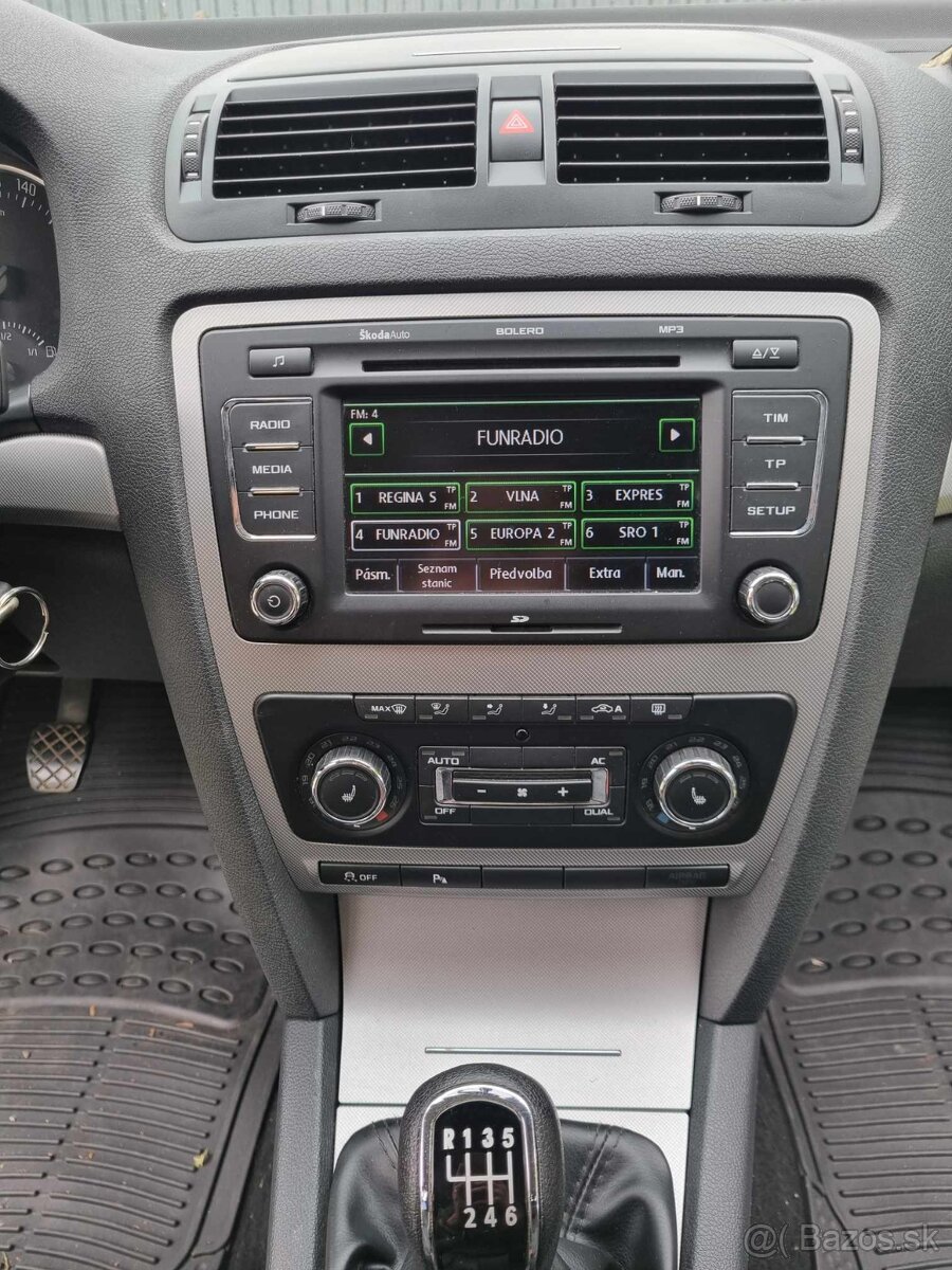 ROZPREDAM SKODA OCTAVIA 2 EU VERZIA na diely xenony - 18