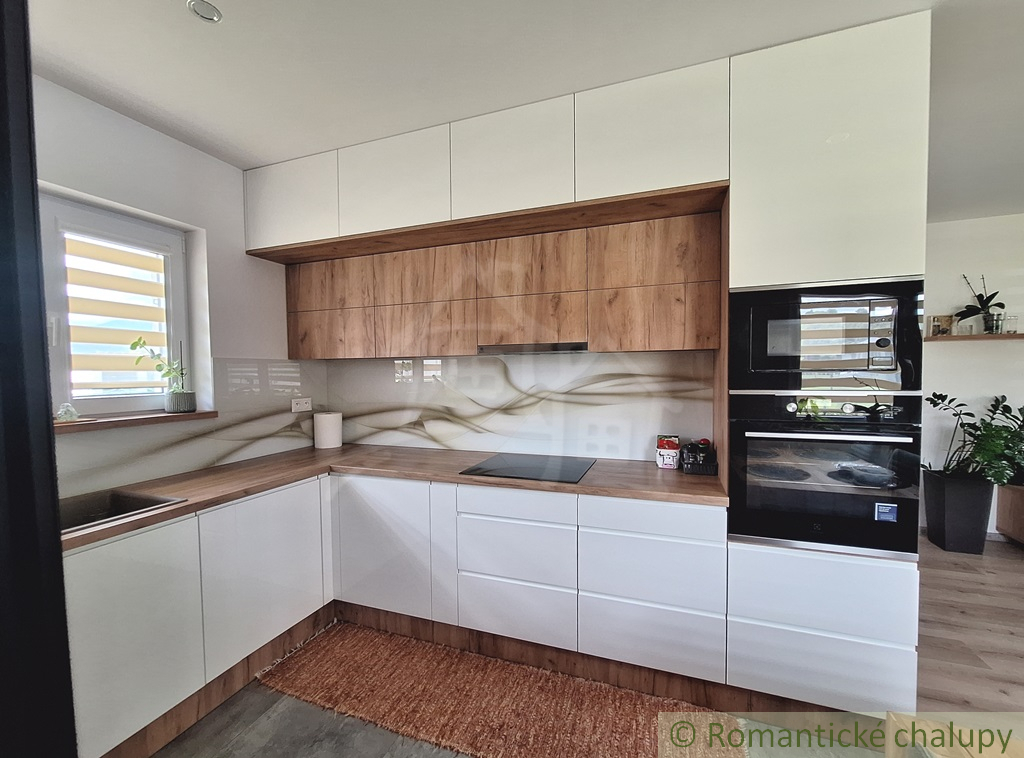 Novostavba bungalovu s veľkým pozemkom 909 m2 v obci Ivach - 18