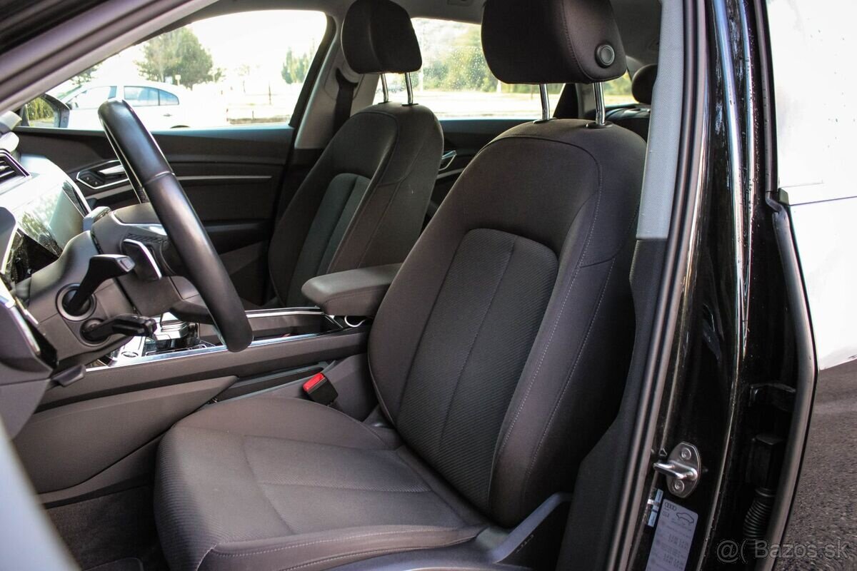 Audi E-tron 55 quattro Advanced - 18