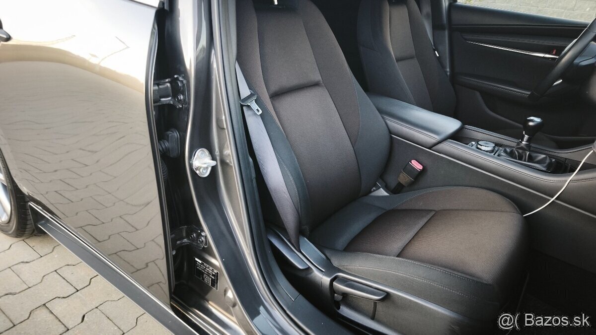 Mazda 3 2.0 Skyactiv G122 Plus - 18