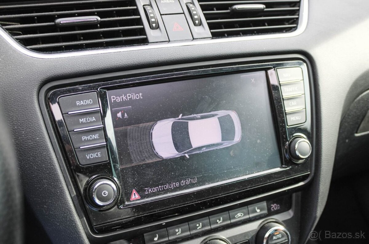 Škoda Octavia 2.0 TDI CR DPF RS - 18