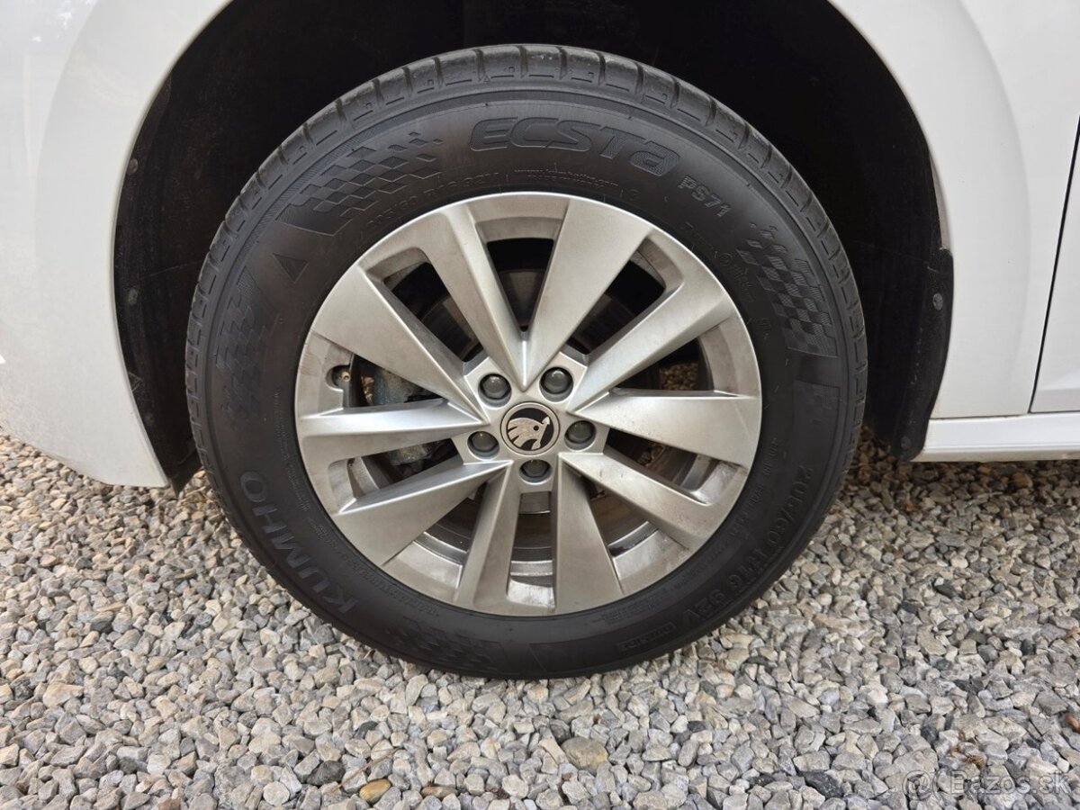 Škoda Kamiq 1.0 TSI Active, Mesačne: 274€ - 18
