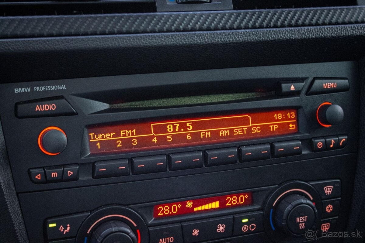 BMW Rad 3 Touring E91 320d, 120kW, M6, Panorama - 18