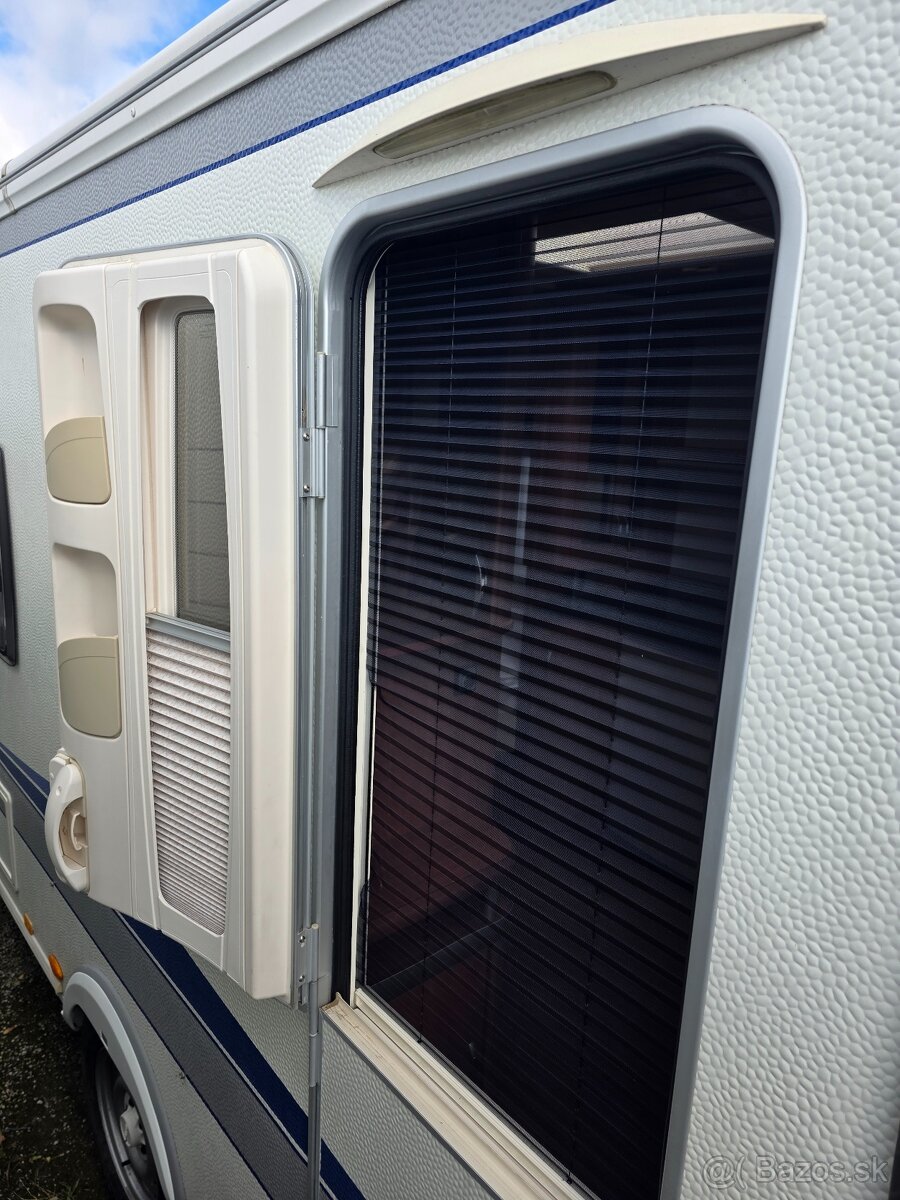 Obytný príves Hobby 560 WLU PRESTIGE - predstan - 18