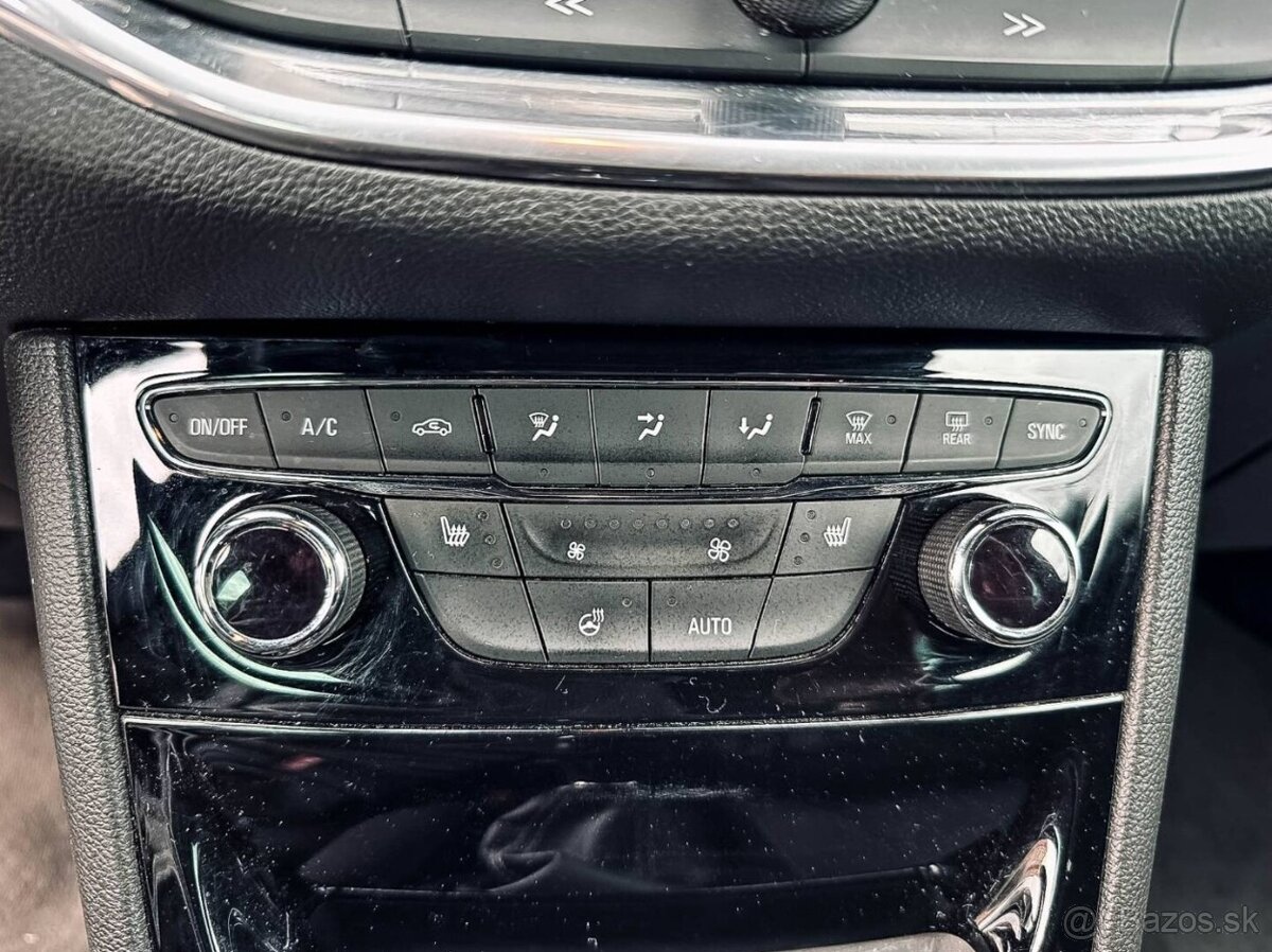 Opel Astra Sport Tourer ST 1.6 CDTI 110k Dynamic - 18