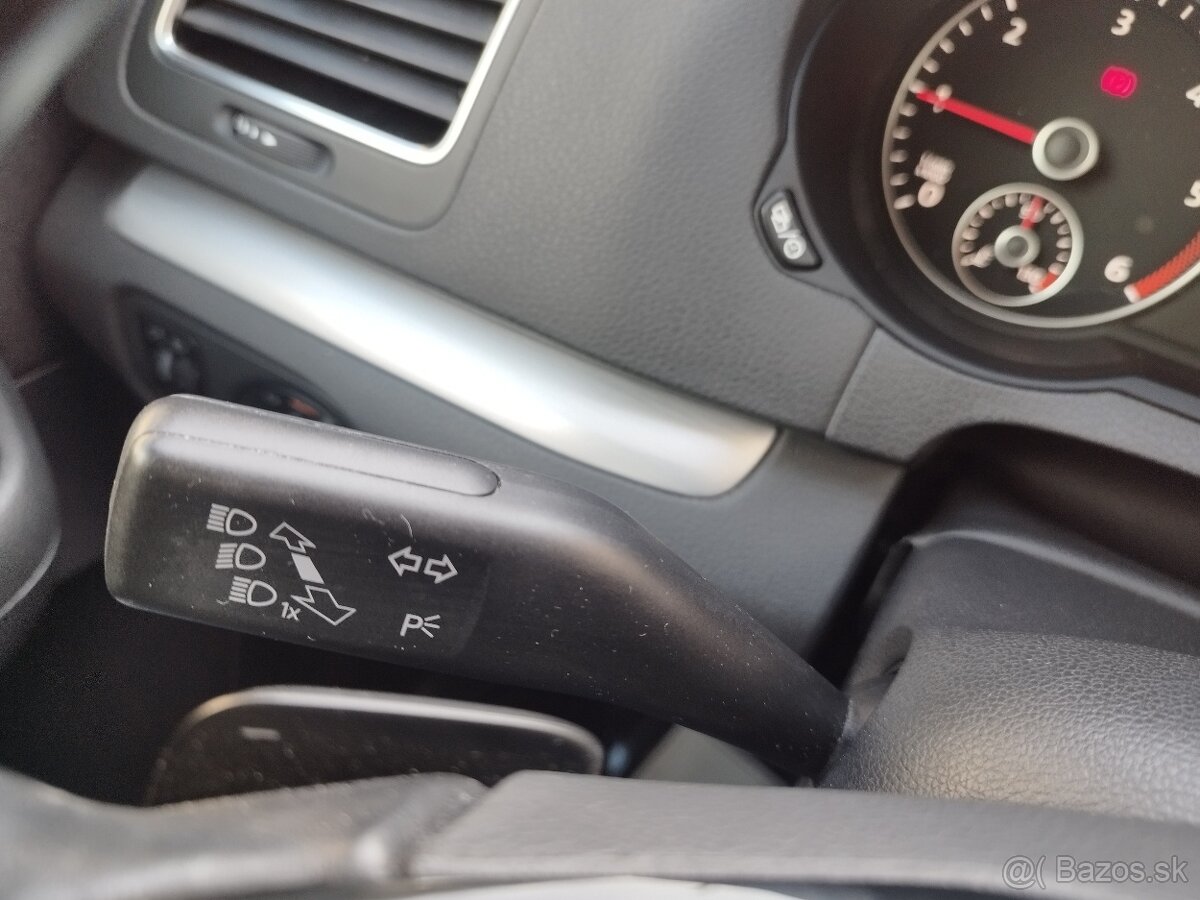 VW Volkswagen SHARAN 2.0TDI DSG, r.v.: 2017, odpočet DPH - 18