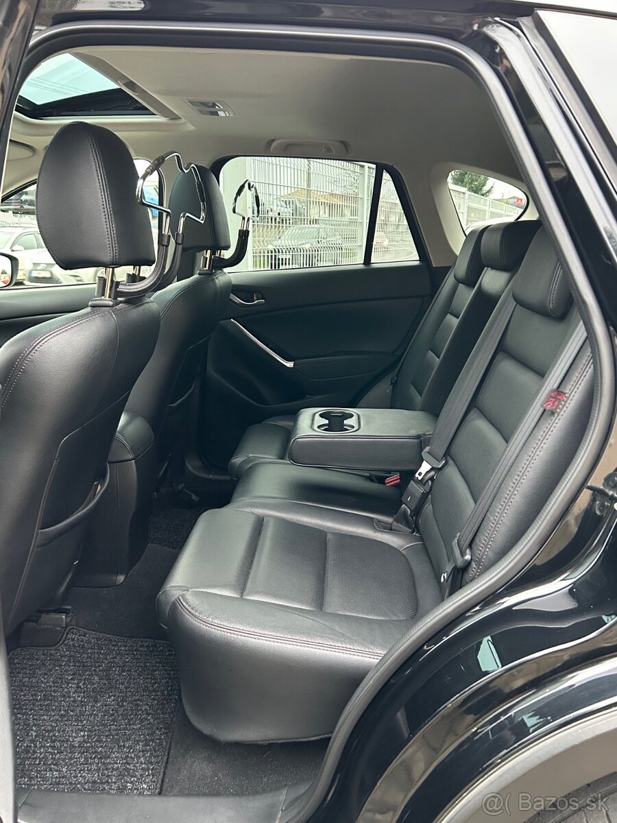 Mazda CX-5 2.2 Skyactiv-D AWD Revolution TOP Automat - 18