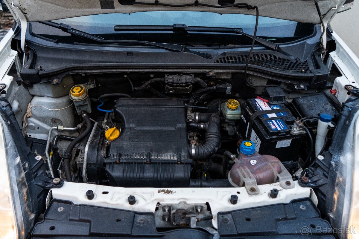 Opel combo tour 1.4 - 18