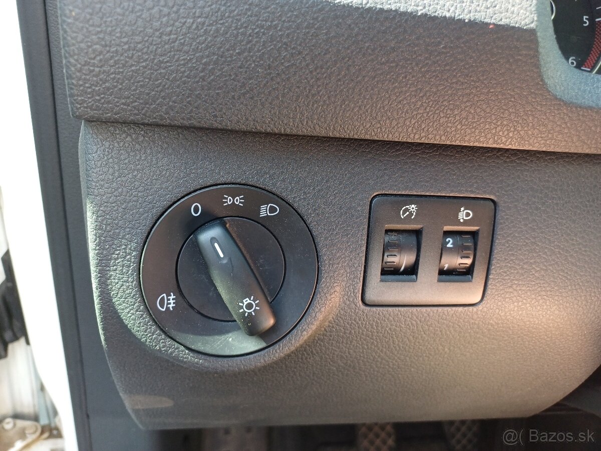 Predám VW Caddy 2.0TDI CR, 75Kw,rok výroby 2018,najazdených - 18