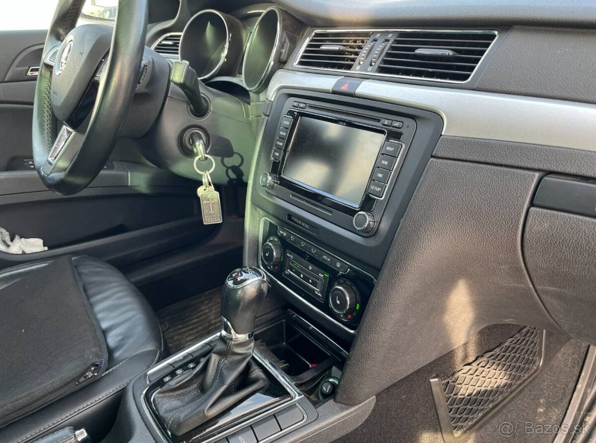 Škoda Superb 2.0 TDI DSG - 18