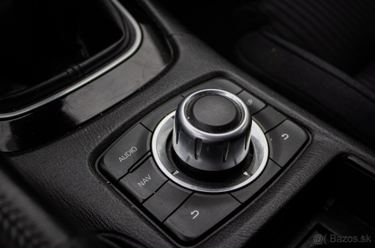 Mazda 6 Combi 2.2 Skyactiv-D, 110kW, M6 - 18