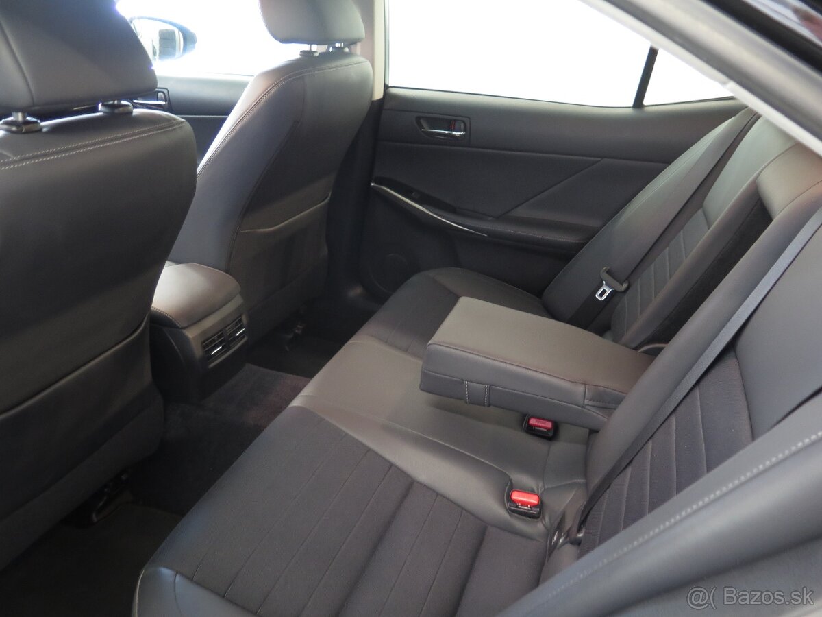 Lexus IS 300h klima, kamera, DPH, - 18