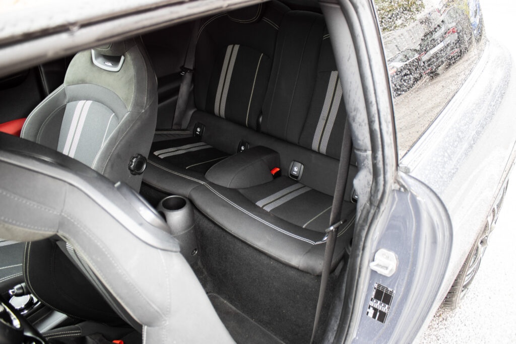 Mini John Cooper Works Dinamica/Fabric Carbon Black, 170kW - 18