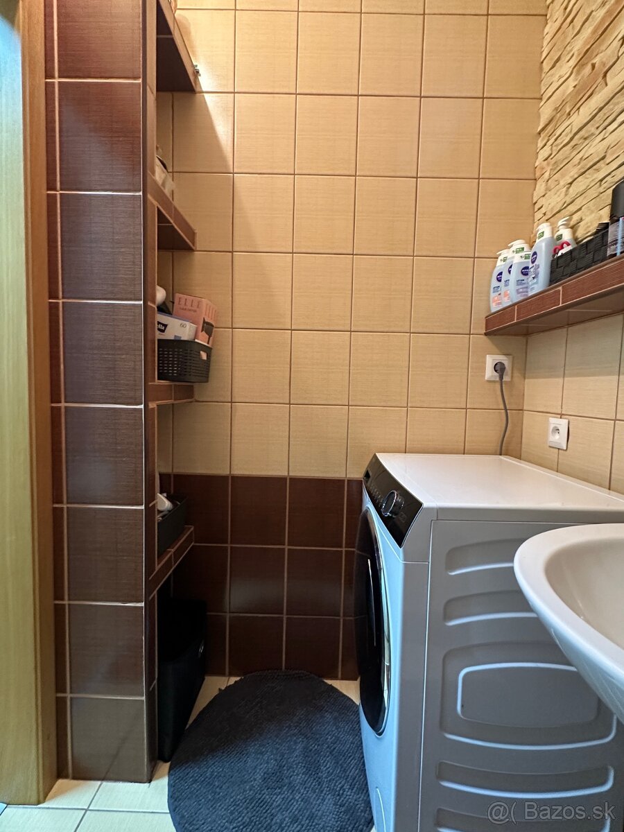 2 izbový byt s loggiou - sídlisko Tarča - 18