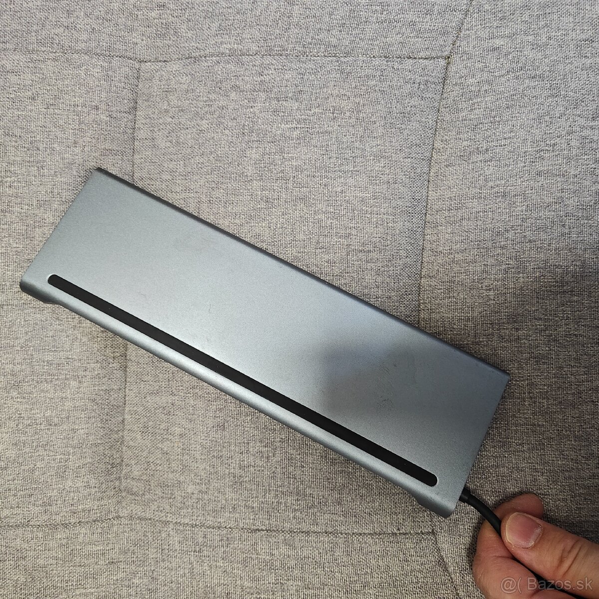 Rôzne USB-C huby, prezentačné zariadenia a príslušenstvo - 18