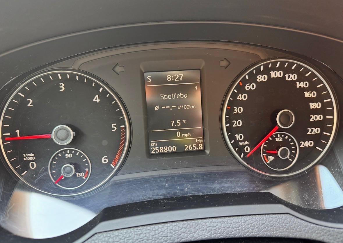 VW Sharan 2,0Tdi 110kW, 7 miestne - 18