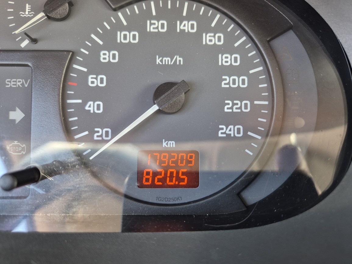 Renault Scenic 1,9dTi 59kW 5°manuál - 18