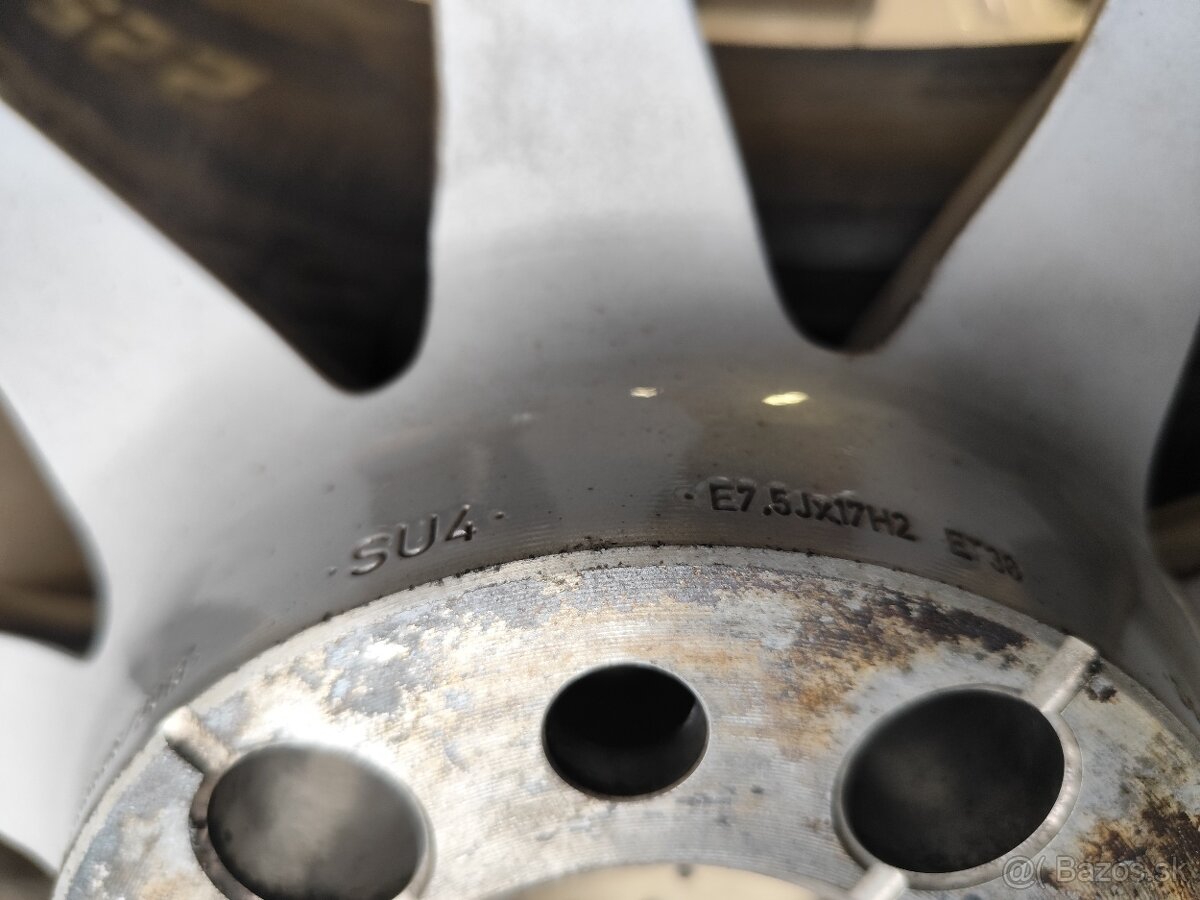 Audi sada alu +pneu 17" - 18