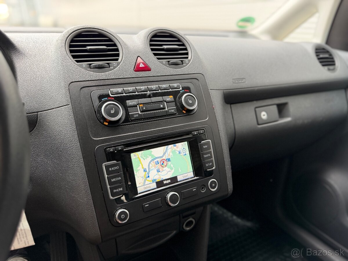 VW Caddy MAXI 2.0TDI DSG Nová STK - 18