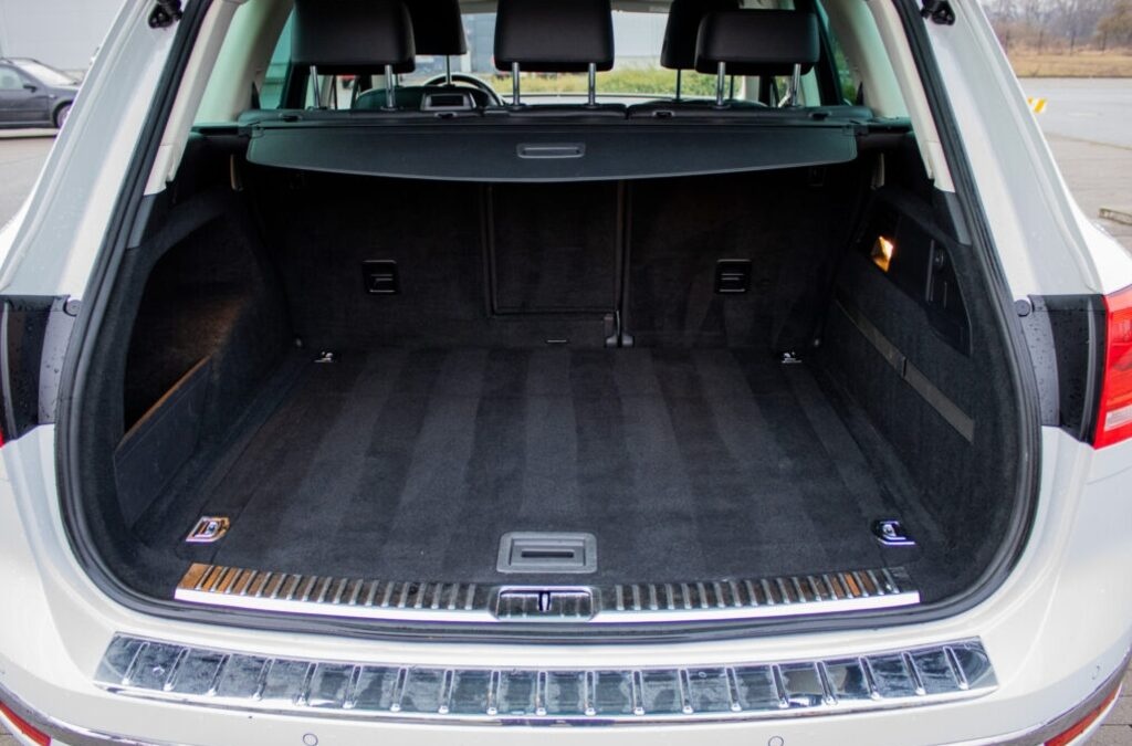 Volkswagen Touareg 3.0TDI V6 4Motion - 18