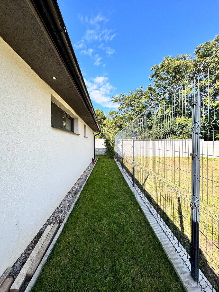 Treef ponúka na prenájom 4-izbový rodinný dom - 18