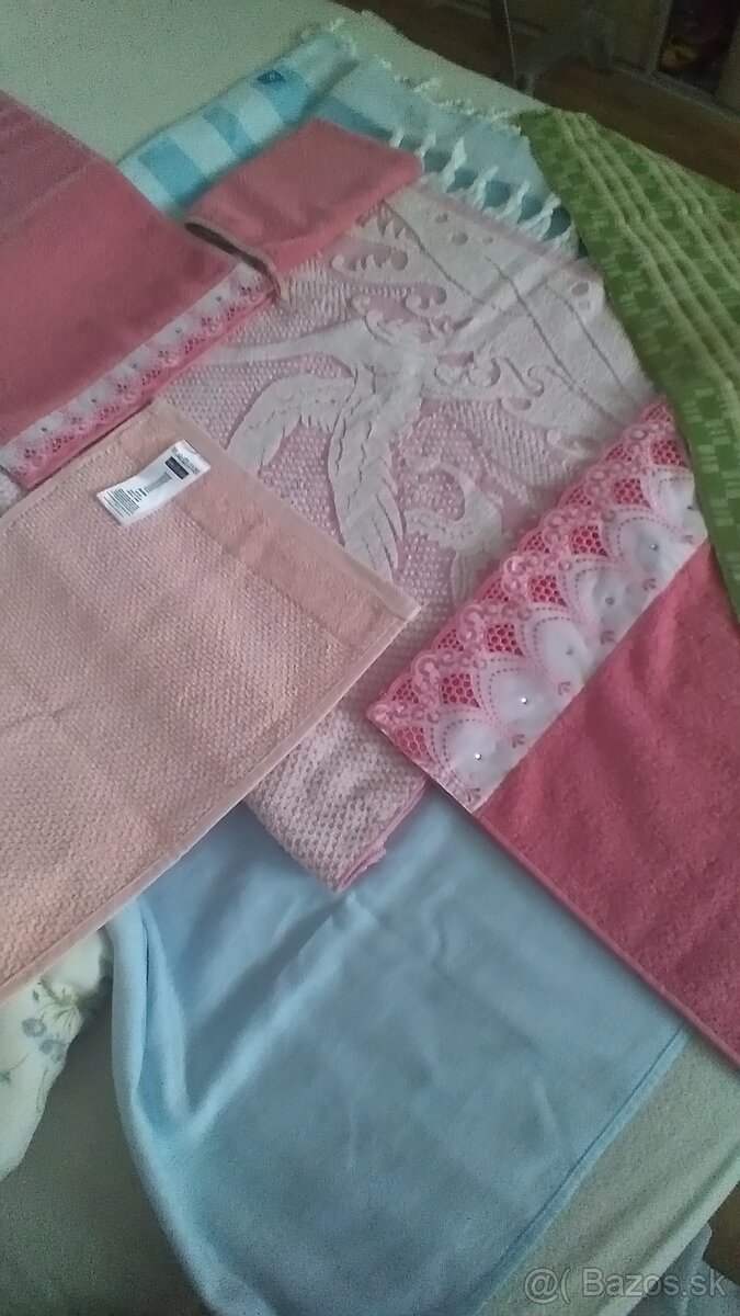 Predám utierky,uteráky,obrusy,dečky,vreckovky,šperky,traky - 18