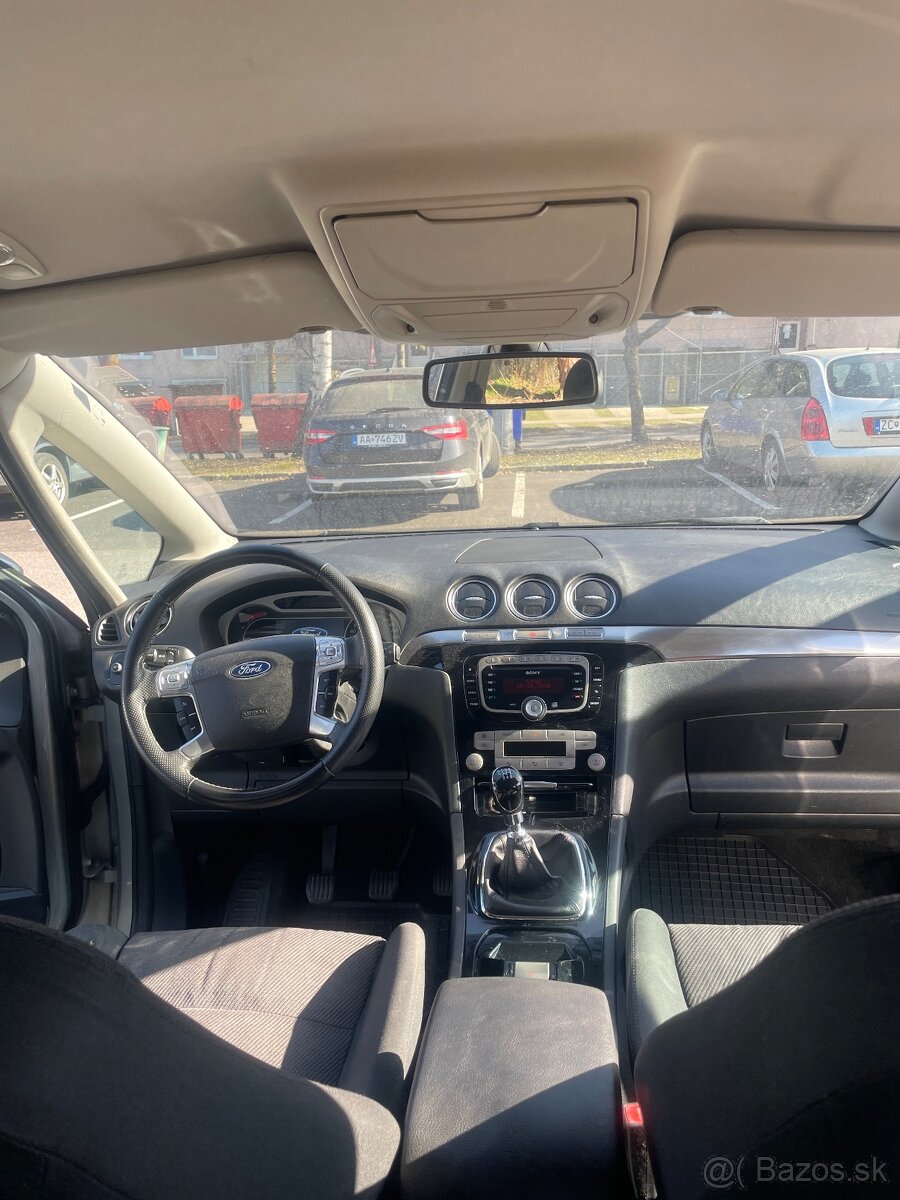 Predám Ford S max 2,0tdi 103kw rv-2010 - 18