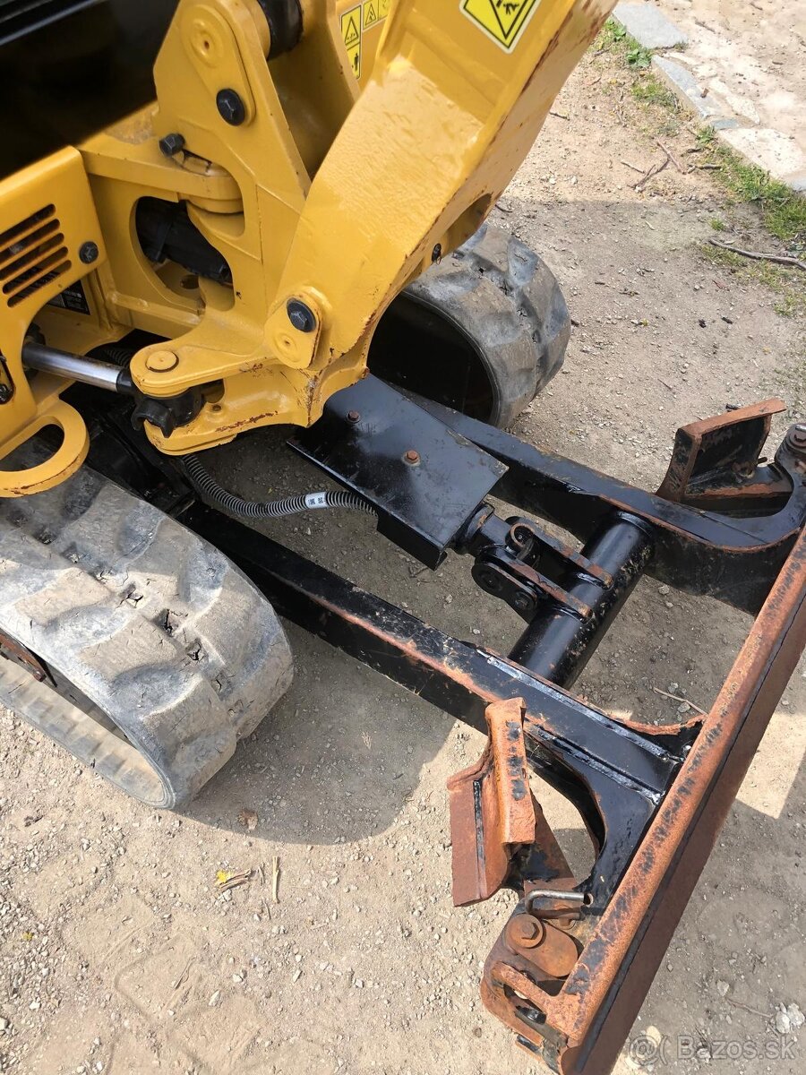 Caterpillar CAT 301.6 k prodeji - 18