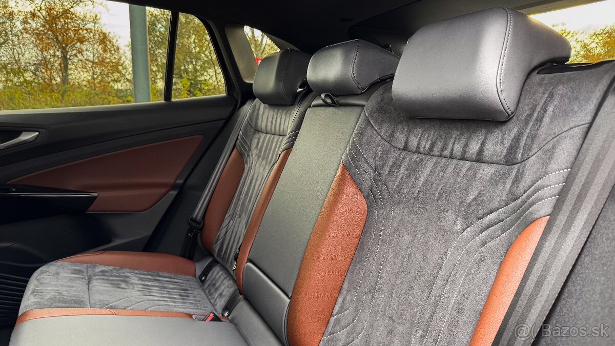 VOLKSWAGEN ID.4 PRO PERFORMANCE - 150 kW/204 PS - 77kWh - 18