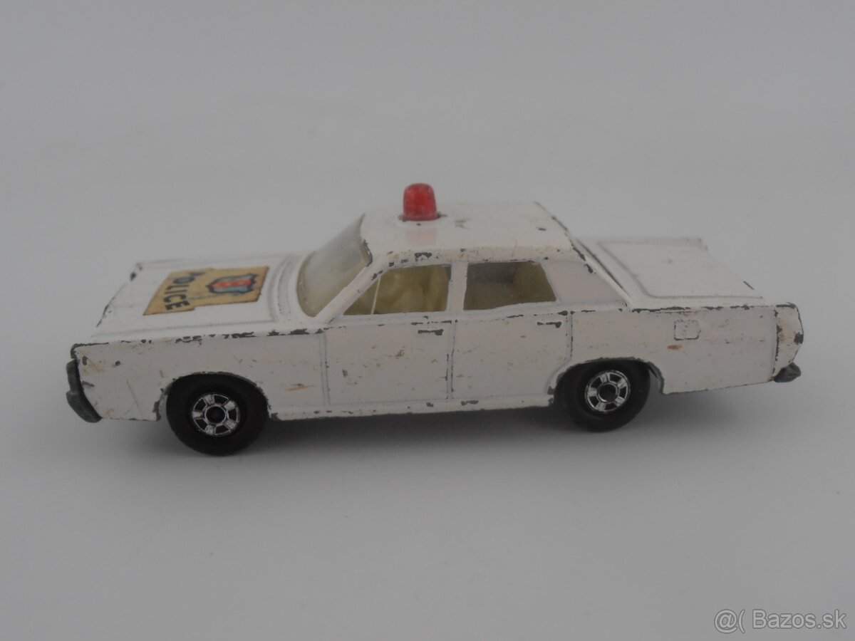 Seafire Motor Boat, MG 1100, Mercury Police - 18