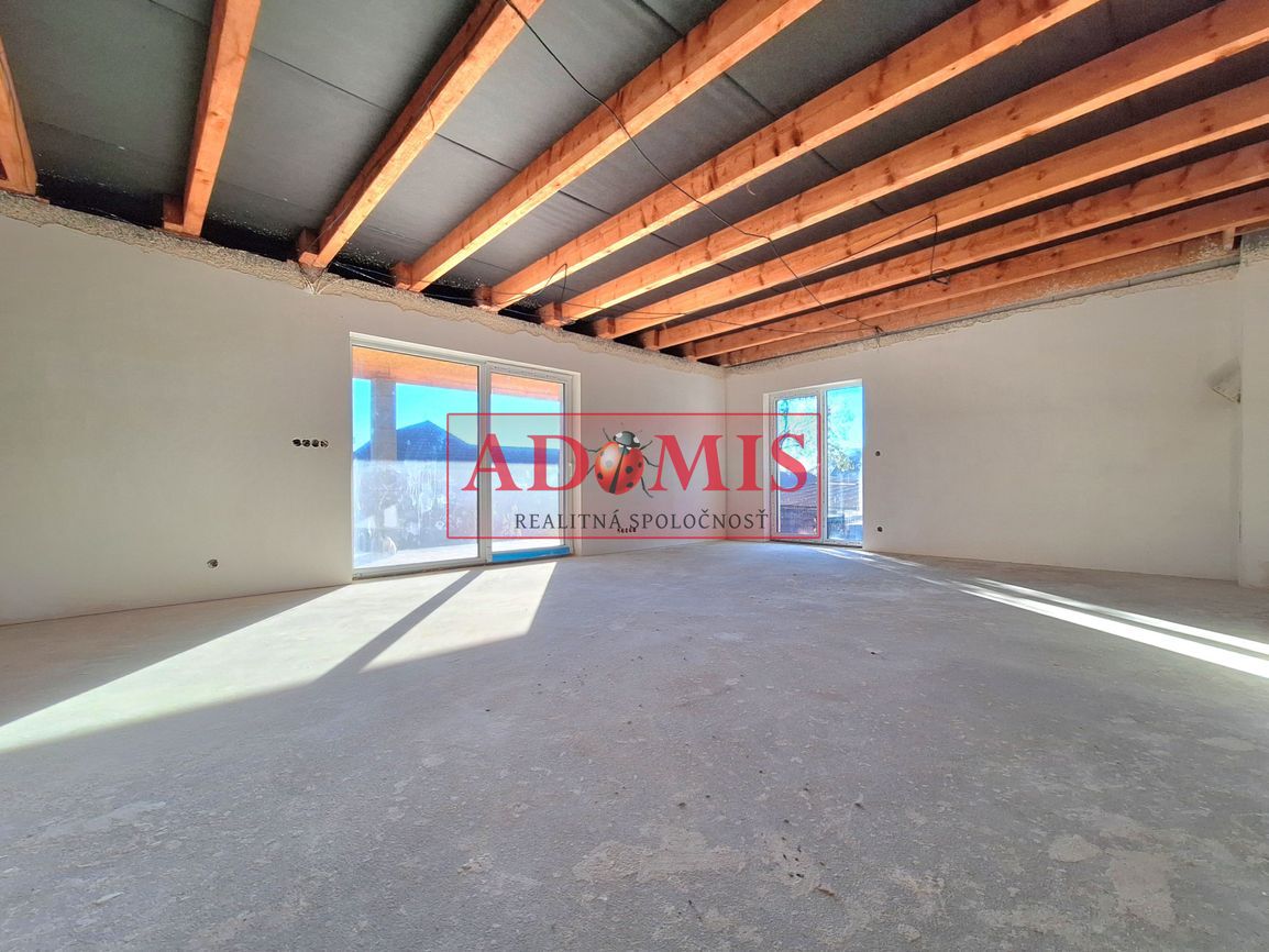 ADOMIS - Predáme bungalov Veľká Ida 160m2 + teraska 30m2, 94 - 18