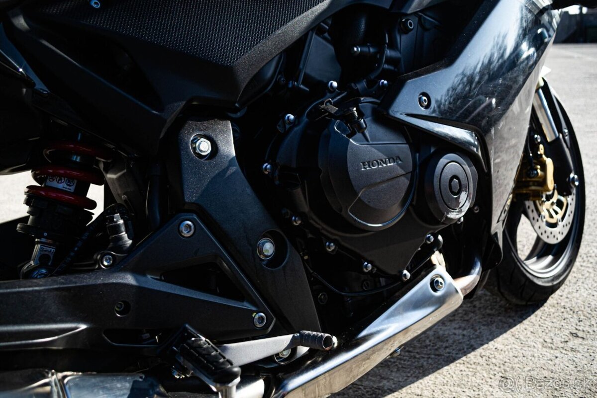 Honda CBR 600 F - 18