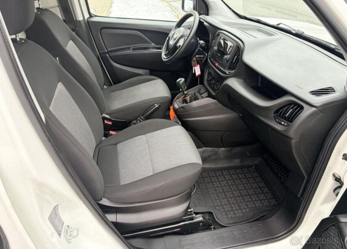 Fiat Dobló 1.6 JTD MultiJET nafta 77 kw - 18