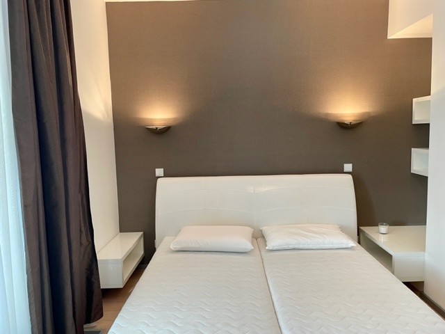 BA I. Luxusný byt s veľkou terasou v EUROVEA - 18