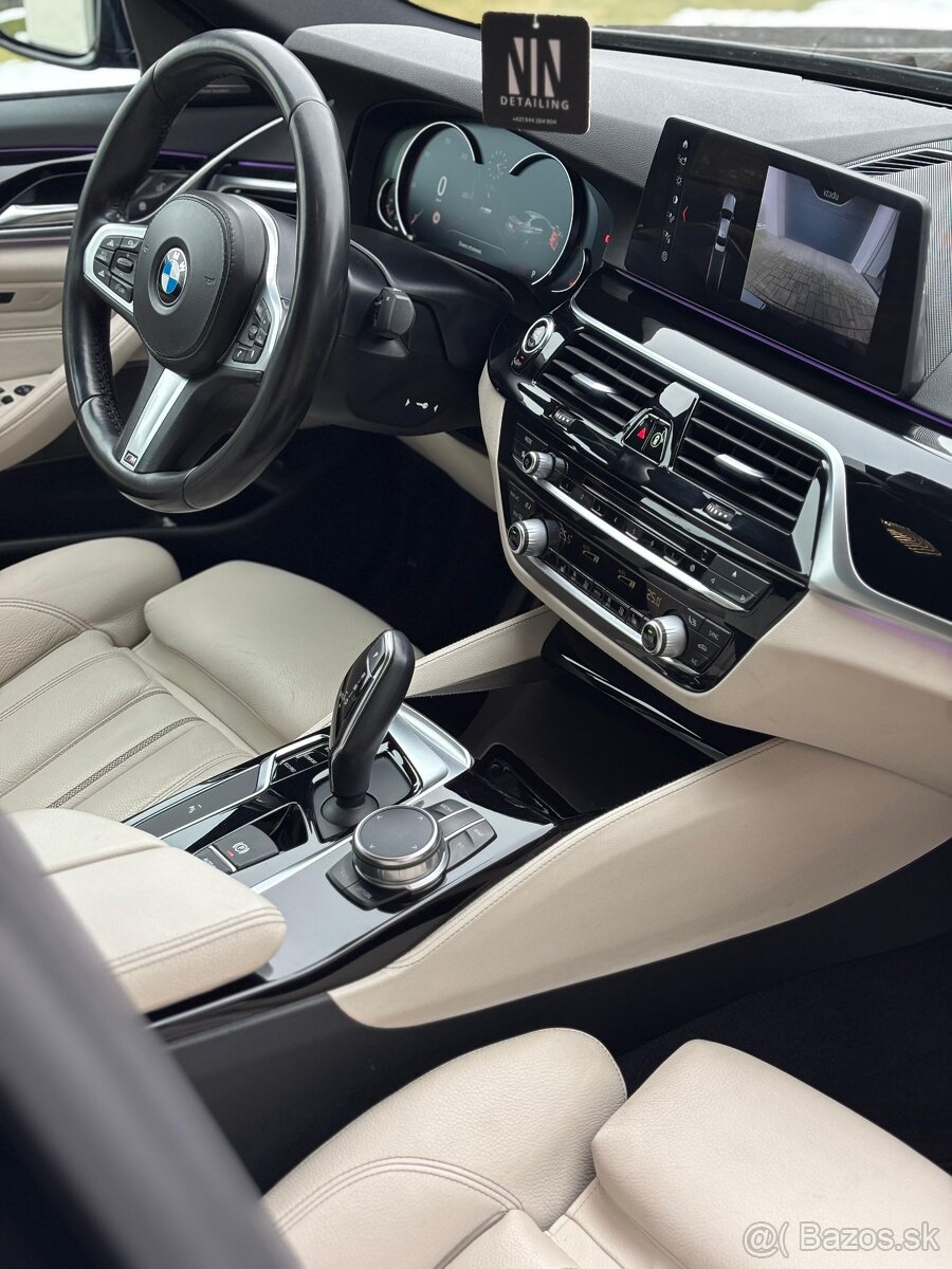 BMW 540i xDrive M Sport G30 - 18