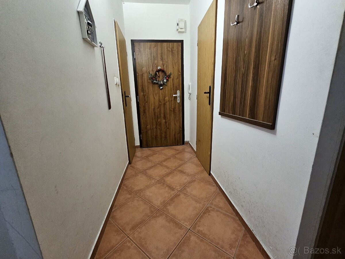 3 i zariadený byt s parkovacím státím, BONUSOM v Seredi - 18