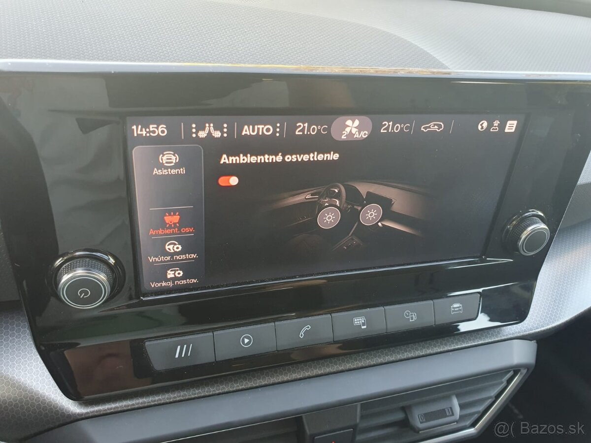 Predám Seat Leon combi style 2.0 Tdi DSG Virtual cockpit - 18