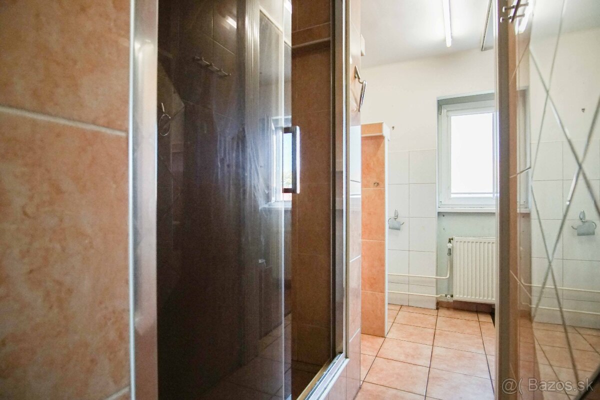 Tehlový 2-izbový byt na ul. Zváračská, Komárno – 57m2 - 18