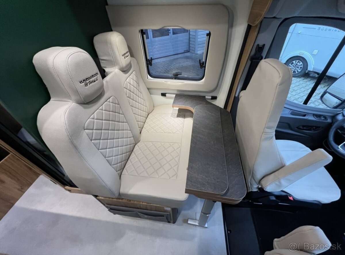 KM Dexter 560 AWD - 18