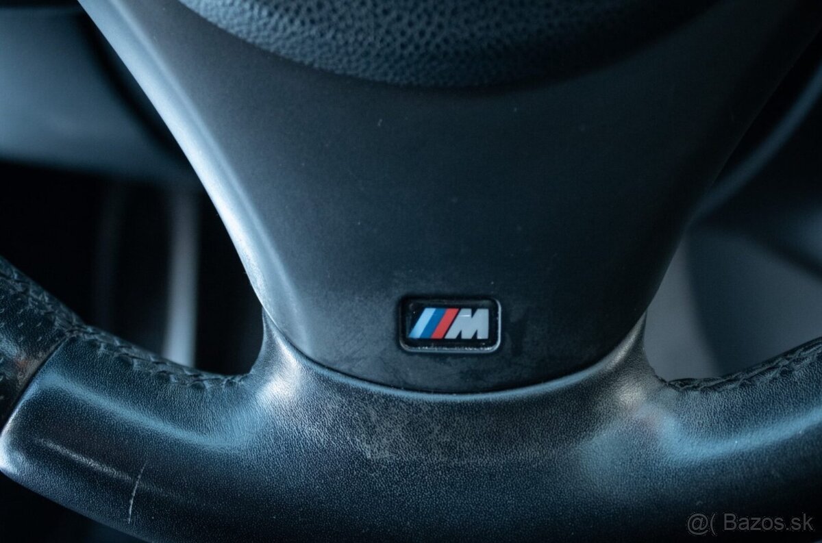 BMW X1 XDrive 18d M-packet - 18