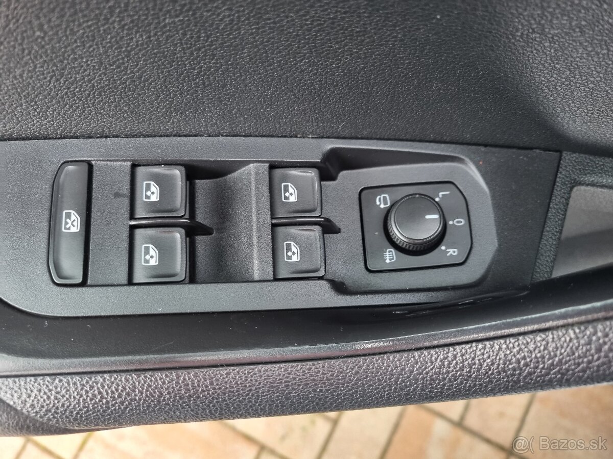 ŠKODA KAROQ 2,0 TDI SCR Ambition 4x4 DSG 110 kW/150HP A7 - 18