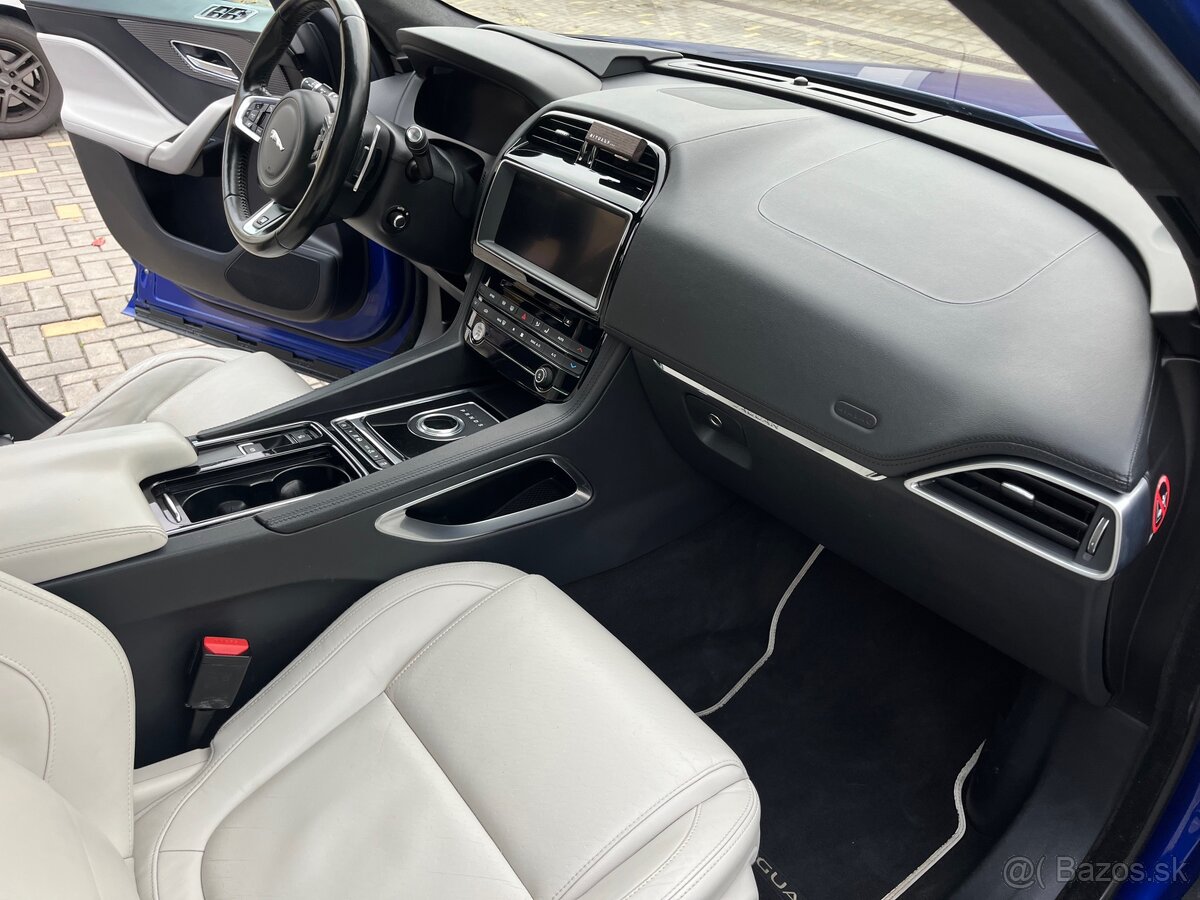 Jaguar F-Pace 3.0 TDV6 S AWD A/T Jaguar F pace Fpace - 18