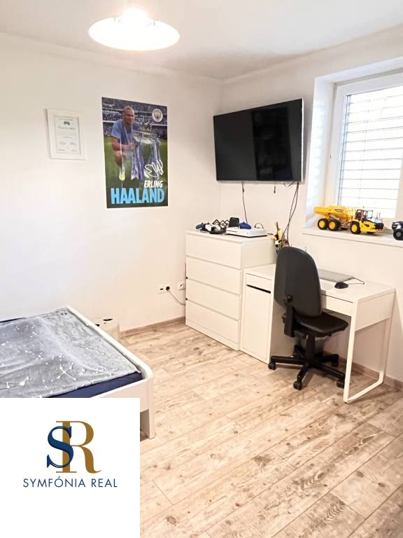 Moderný 4izbový rodinný dom s veľkým pozemkom a fotovoltaiko - 18