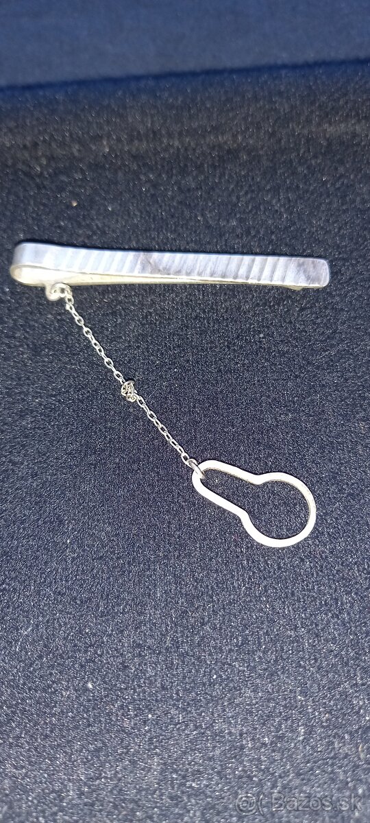 Strieborné brošne,prívesky,spony na kravatu - 18